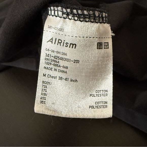 Uniqlo AIRism Thermal Shirt Mens Size M Black Long Sleeve UV Protection Outdoor - Picture 7 of 10